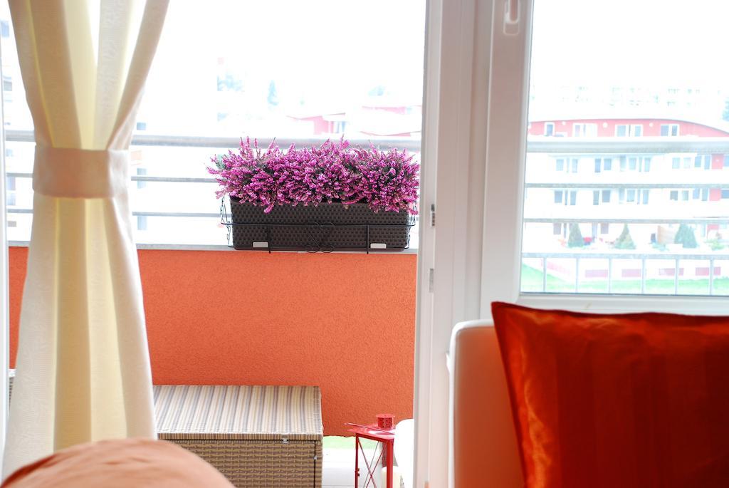 A Nice Place To Stay Apartments Prag Eksteriør billede